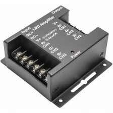 Усилитель сигнала для RGB контроллера светодиодной ленты Apeyron 04-04. Для повторения сигнала от RGB контроллера. Усилитель мощности для многоцветных диодов. 12В, 288 Вт, 3 канала х 8А, размеры 73х80х33 мм.